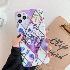 iPhone 11 Pro Max Geometric Flowers Case & Holder